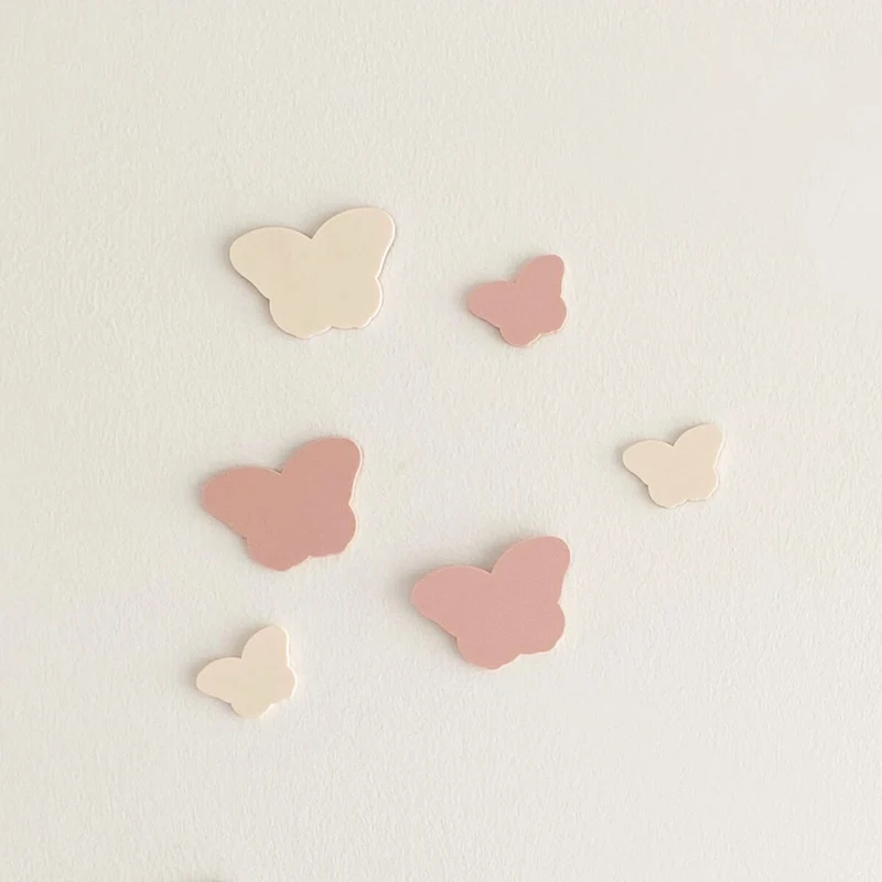 Décoration murale en acrylique représentant un papillon – Plusieurs couleurs disponibles