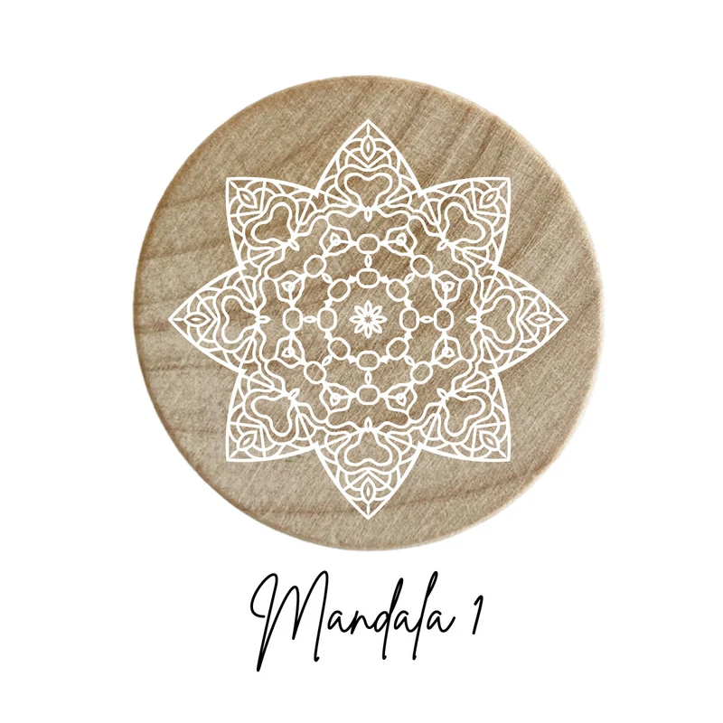 Bouton en bois avec motif de mandala en relief - Plus de motifs disponibles