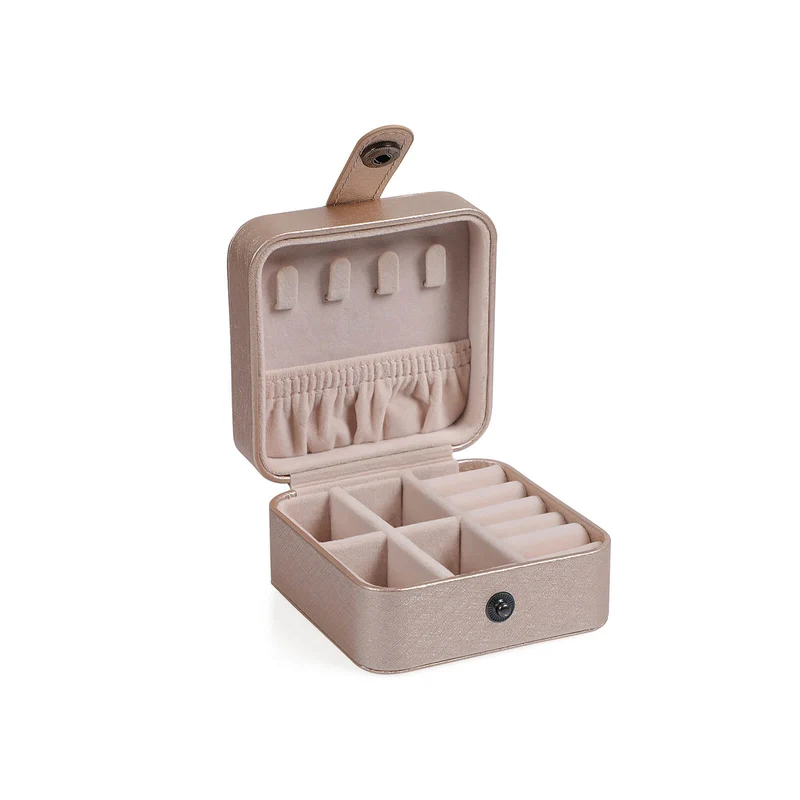 Petite boîte à bijoux pour voyage